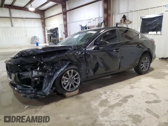 ✅ 2024 Mazda 3 S • VIN: 3MZBPAAM3RM423321 • Лот: 80955314. Опубликован ранее на Copart с пробегом 6 889 миль. Бесплатный доступ к архиву аукционных продаж из США и подробный отчёт об истории автомобиля на DreamBid. Изображение 1.