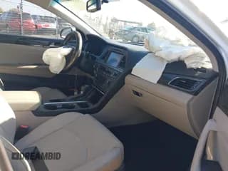 ✅ 2016 Hyundai Sonata Sport • VIN: 5NPE34AF3GH398051 • Лот: 43559992. Опубликован ранее на IAAI с пробегом 159 242 миль. Бесплатный доступ к архиву аукционных продаж из США и подробный отчёт об истории автомобиля на DreamBid. Изображение 5.