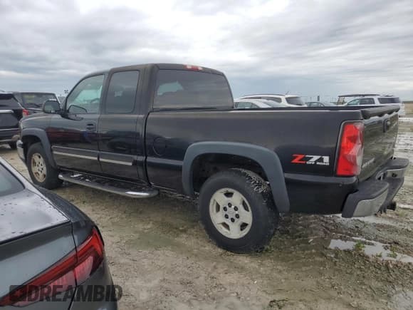 ✅ 2007 Chevrolet Silverado 1500 LT1 • VIN: 1GCEK19Z47Z121241 • Lot: 74905444. Listed on Copart with 131,931 mi. Free auction sales archive from the USA and detailed vehicle history report at DreamBid. Image 2.