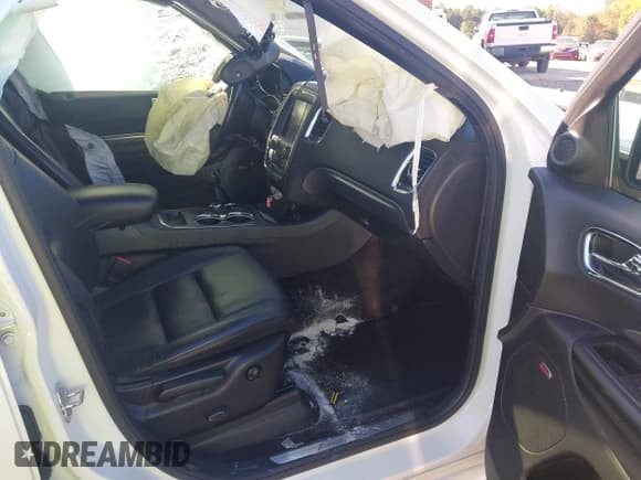 ✅ 2017 Dodge Durango GT • VIN: 1C4RDHDGXHC606112 • Lot: 43477519. Wystawiony na IAAI z przebiegiem 81 098 mil. Bezpłatny archiwum sprzedaży aukcyjnych z USA i szczegółowy raport historii pojazdu na DreamBid. Zdjęcie 5.