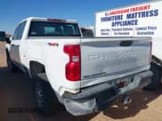 ✅ 2022 Chevrolet Silverado 2500HD Work Truck • VIN: 1GC2YLEY9NF233770 • Lot: 40905415. Wystawiony na IAAI z przebiegiem 145 387 mil. Bezpłatny archiwum sprzedaży aukcyjnych z USA i szczegółowy raport historii pojazdu na DreamBid. Zdjęcie 14.