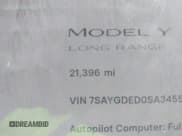 ✅ 2025 Tesla Model Y Long Range • VIN: 7SAYGDED0SA345552 • Лот: 43063341. Опубликован ранее на IAAI с пробегом 21 396 миль. Бесплатный доступ к архиву аукционных продаж из США и подробный отчёт об истории автомобиля на DreamBid. Изображение 15.