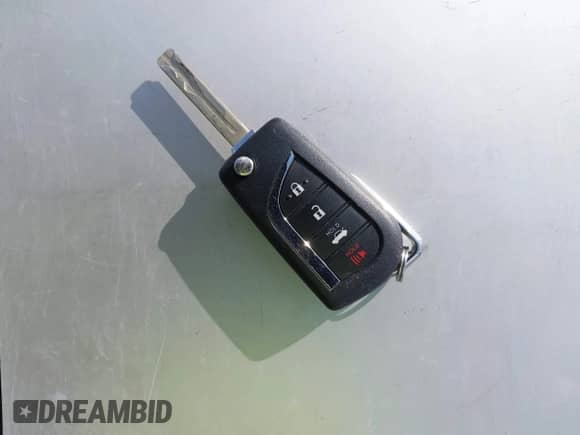 2022 Toyota Camry SE z VIN 4T1G11AK6NU053153, wystawiony jako IAAI lot #41933655 z przebiegiem 44 044 mil mil oraz . Historia ofert i sprzedaży dostępna na DreamBid. Obrazek 11.