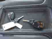 ✅ 2003 Chevrolet Silverado 2500 LS • VIN: 1GCGK29U43Z166595 • Lot: 42259952. Wystawiony na IAAI z przebiegiem 179 831 mil. Bezpłatny archiwum sprzedaży aukcyjnych z USA i szczegółowy raport historii pojazdu na DreamBid. Zdjęcie 11.