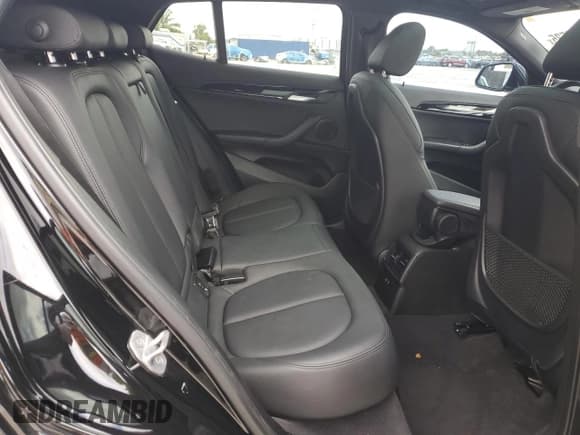 ✅ 2019 BMW X2 sDrive28i • VIN: WBXYJ3C52KEP77166 • Lot: 68304535. Wystawiony na Copart z przebiegiem 57 954 mil. Bezpłatny archiwum sprzedaży aukcyjnych z USA i szczegółowy raport historii pojazdu na DreamBid. Zdjęcie 10.