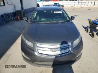 ✅ 2013 Chevrolet Volt • VIN: 1G1RB6E40DU113938 • Lot: 80027854. Wystawiony na Copart z przebiegiem 231 065 mil. Bezpłatny archiwum sprzedaży aukcyjnych z USA i szczegółowy raport historii pojazdu na DreamBid. Zdjęcie 5.