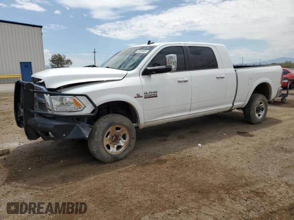 ✅ 2018 Ram 2500 Laramie • VIN: 3C6UR5NL2JG107742 • Lot: 68539885. Wystawiony na Copart z przebiegiem 72 974 mil. Bezpłatny archiwum sprzedaży aukcyjnych z USA i szczegółowy raport historii pojazdu na DreamBid. Zdjęcie 1.
