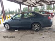 ✅ 2010 Volkswagen Jetta SE • VIN: 3VWRZ7AJ7AM040861 • Lot: 43629293. Listed on IAAI with 193,104 mi. Free auction sales archive from the USA and detailed vehicle history report at DreamBid. Image 14.