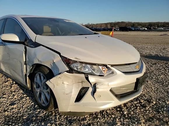 ✅ 2017 Chevrolet Volt Premier • VIN: 1G1RD6S59HU194418 • Lot: 47580714. Wystawiony na Copart z przebiegiem 87 696 mil. Bezpłatny archiwum sprzedaży aukcyjnych z USA i szczegółowy raport historii pojazdu na DreamBid. Zdjęcie 12.