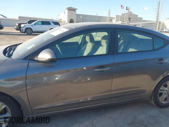 ✅ 2019 Hyundai Elantra SEL • VIN: 5NPD84LFXKH440850 • Лот: 43685194. Опубликован ранее на IAAI с пробегом 154 000 миль. Бесплатный доступ к архиву аукционных продаж из США и подробный отчёт об истории автомобиля на DreamBid. Изображение 14.