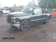 ✅ 2005 Chevrolet Silverado 1500 Work Truck • VIN: 1GCEC14X05Z213527 • Lot: 42351246. Listed on IAAI with 152,826 mi. Free auction sales archive from the USA and detailed vehicle history report at DreamBid. Image 2.