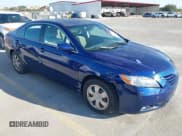 ✅ 2009 Toyota Camry LE • VIN: 4T1BE46K19U335280 • Lot: 43714398. Wystawiony na IAAI z przebiegiem 246 124 mil. Bezpłatny archiwum sprzedaży aukcyjnych z USA i szczegółowy raport historii pojazdu na DreamBid. Zdjęcie 1.