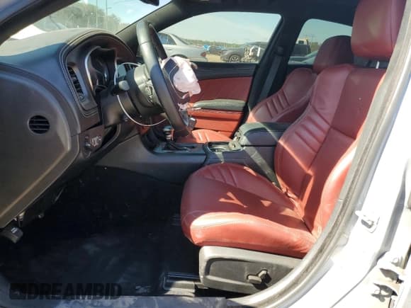 ✅ 2022 Dodge Charger SRT Hellcat Widebody • VIN: 2C3CDXL98NH210518 • Лот: 82744645. Опубликован ранее на Copart с пробегом 30 521 миль. Бесплатный доступ к архиву аукционных продаж из США и подробный отчёт об истории автомобиля на DreamBid. Изображение 7.