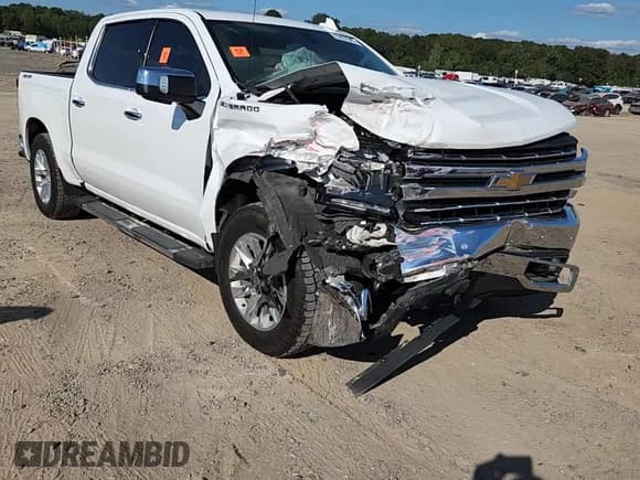 ✅ 2021 Chevrolet Silverado 1500 LTZ • VIN: 3GCUYGED4MG404502 • Lot: 85857545. Wystawiony na Copart z przebiegiem 67 754 mil. Bezpłatny archiwum sprzedaży aukcyjnych z USA i szczegółowy raport historii pojazdu na DreamBid. Zdjęcie 13.