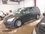 ✅ 2012 Volkswagen Routan S • VIN: 2C4RVAAG6CR390526 • Lot: 41548323. Listed on IAAI with 133,611 mi. Free auction sales archive from the USA and detailed vehicle history report at DreamBid. Image 2.