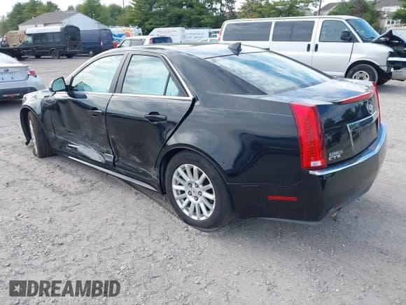 ✅ 2013 Cadillac CTS Luxury • VIN: 1G6DE5E56D0116364 • Lot: 43226076. Wystawiony na IAAI z przebiegiem 102 718 mil. Bezpłatny archiwum sprzedaży aukcyjnych z USA i szczegółowy raport historii pojazdu na DreamBid. Zdjęcie 3.