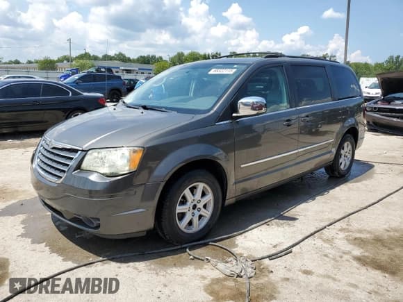 ✅ 2010 Chrysler Town & Country Touring Plus • VIN: 2A4RR8DX9AR368326 • Lot: 68322115. Wystawiony na Copart z przebiegiem 309 474 mil. Bezpłatny archiwum sprzedaży aukcyjnych z USA i szczegółowy raport historii pojazdu na DreamBid. Zdjęcie 1.