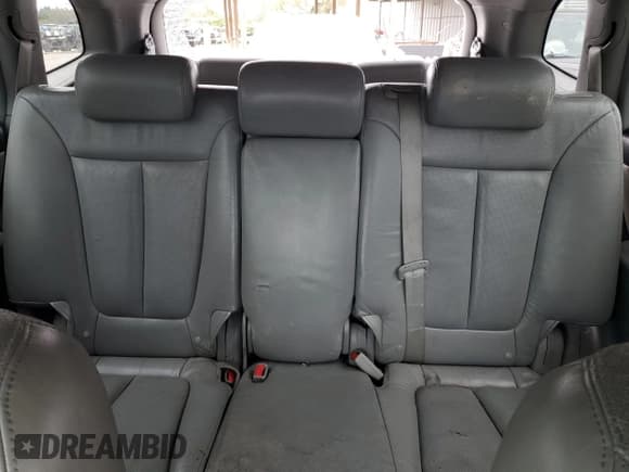 ✅ 2007 Hyundai Santa Fe SE • VIN: 5NMSH13E17H115893 • Lot: 82811014. Listed on Copart with 238,355 mi. Free auction sales archive from the USA and detailed vehicle history report at DreamBid. Image 10.