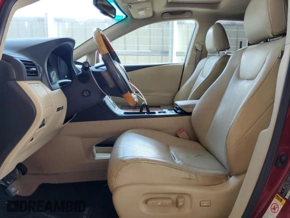 ✅ 2011 Lexus RX 350 • VIN: 2T2ZK1BA5BC054959 • Lot: 60358525. Wystawiony na Copart z przebiegiem 267 557 mil. Bezpłatny archiwum sprzedaży aukcyjnych z USA i szczegółowy raport historii pojazdu na DreamBid. Zdjęcie 7.