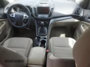 ✅ 2013 Ford Escape SE • VIN: 1FMCU0G9XDUC03428 • Lot: 62893825. Wystawiony na Copart z przebiegiem 147 813 mil. Bezpłatny archiwum sprzedaży aukcyjnych z USA i szczegółowy raport historii pojazdu na DreamBid. Zdjęcie 8.