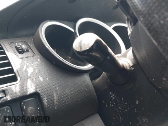 ✅ 2015 Toyota Tacoma PreRunner • VIN: 5TFKU4HNXFX005985 • Lot: 42583474. Listed on IAAI with 160,000 mi. Free auction sales archive from the USA and detailed vehicle history report at DreamBid. Image 7.