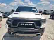 2020 Ram 1500 Rebel z VIN 1C6SRFLM5LN364977, wystawiony jako Copart lot #70115965 z przebiegiem 96 631 mil mil oraz Szkoda całkowita • Salvage title. Historia ofert i sprzedaży dostępna na DreamBid. Obrazek 5.
