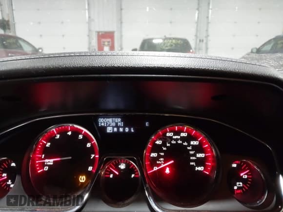 ✅ 2015 GMC Acadia Denali • VIN: 1GKKVTKD7FJ249561 • Lot: 43667229. Listed on IAAI with 141,738 mi. Free auction sales archive from the USA and detailed vehicle history report at DreamBid. Image 7.