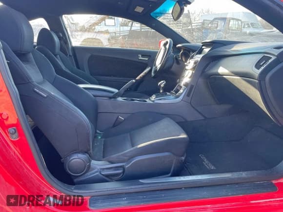 ✅ 2015 Hyundai Genesis Coupe 3.8L Base • VIN: KMHHT6KJ1FU126433 • Лот: 66755605. Опубликован ранее на Copart с пробегом 135 587 миль. Бесплатный доступ к архиву аукционных продаж из США и подробный отчёт об истории автомобиля на DreamBid. Изображение 5.