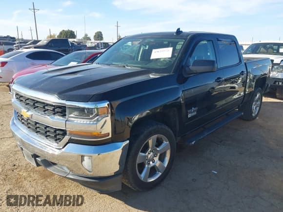✅ 2018 Chevrolet Silverado 1500 LT • VIN: 3GCPCREC3JG549623 • Lot: 43623946. Wystawiony na IAAI z przebiegiem 125 398 mil. Bezpłatny archiwum sprzedaży aukcyjnych z USA i szczegółowy raport historii pojazdu na DreamBid. Zdjęcie 2.