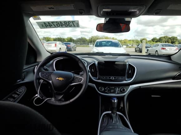 ✅ 2017 Chevrolet Volt LT • VIN: 1G1RC6S51HU184839 • Lot: 73846744. Wystawiony na Copart z przebiegiem 68 196 mil. Bezpłatny archiwum sprzedaży aukcyjnych z USA i szczegółowy raport historii pojazdu na DreamBid. Zdjęcie 8.