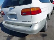 ✅ 1998 Toyota Sienna LE • VIN: 4T3ZF13C9WU018809 • Lot: 43253206. Wystawiony na IAAI z przebiegiem 448 736 mil. Bezpłatny archiwum sprzedaży aukcyjnych z USA i szczegółowy raport historii pojazdu na DreamBid. Zdjęcie 6.