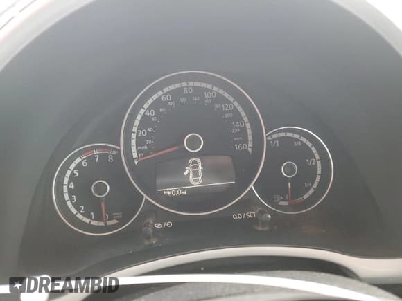 ✅ 2013 Volkswagen Beetle • VIN: 3VW8A7AT5DM811357 • Lot: 43783675. Listed on Copart with Not provided. Free auction sales archive from the USA and detailed vehicle history report at DreamBid. Image 9.