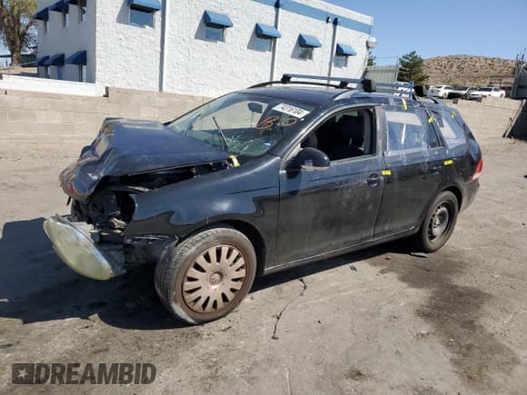 ✅ 2009 Volkswagen Jetta • VIN: 3VWMZ81K19M261604 • Лот: 48289845. Опубликован ранее на Copart с пробегом Не указан. Бесплатный доступ к архиву аукционных продаж из США и подробный отчёт об истории автомобиля на DreamBid. Изображение 1.