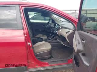 2015 Hyundai Tucson SE with VIN KM8JU3AG9FU115473, listed as a IAAI auction lot 43252750 with 56,571 mi miles and . Bid and sale history available at DreamBid. Image 5.