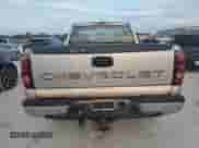 ✅ 2006 Chevrolet Silverado 1500 Work Truck • VIN: 3GCEK14X26G241012 • Lot: 76803864. Wystawiony na Copart z przebiegiem Nie podano mil. Skorzystaj z bezpłatnego archiwum sprzedaży aukcyjnych z USA i zobacz szczegółowy raport historii pojazdu na DreamBid. Zdjęcie 6.