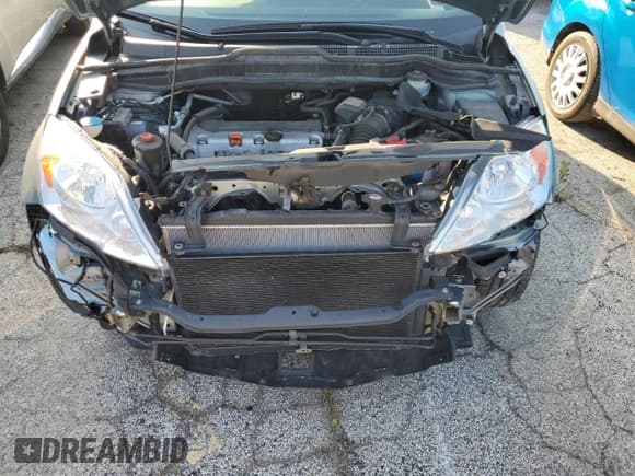 ✅ 2011 Honda CR-V LX • VIN: 5J6RE4H31BL069693 • Lot: 84468005. Listed on Copart with 92,187 mi. Free auction sales archive from the USA and detailed vehicle history report at DreamBid. Image 12.