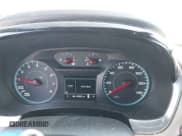 ✅ 2022 Chevrolet Traverse LS • VIN: 1GNEVLKWXNJ102005 • Lot: 41797800. Wystawiony na IAAI z przebiegiem 68 800 mil. Bezpłatny archiwum sprzedaży aukcyjnych z USA i szczegółowy raport historii pojazdu na DreamBid. Zdjęcie 7.