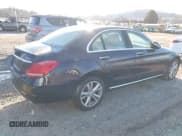 ✅ 2015 Mercedes-Benz C 300 Luxury • VIN: 55SWF4KB5FU031249 • Лот: 43827353. Опубликован ранее на IAAI с пробегом 170 323 миль. Бесплатный доступ к архиву аукционных продаж из США и подробный отчёт об истории автомобиля на DreamBid. Изображение 4.