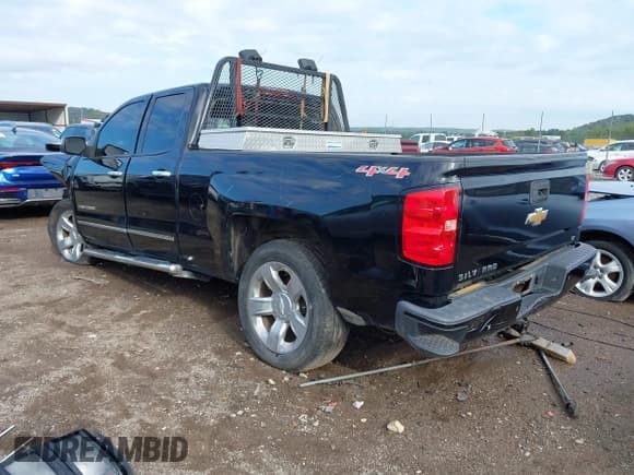 ✅ 2015 Chevrolet Silverado 1500 LT • VIN: 1GCVKREC8FZ263560 • Lot: 43276607. Listed on IAAI with 122,938 mi. Free auction sales archive from the USA and detailed vehicle history report at DreamBid. Image 3.