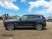 ✅ 2024 BMW X5 sDrive40i • VIN: 5UX13EU02R9V48267 • Lot: 43087209. Listed on IAAI with 13,806 mi. Free auction sales archive from the USA and detailed vehicle history report at DreamBid. Image 14.