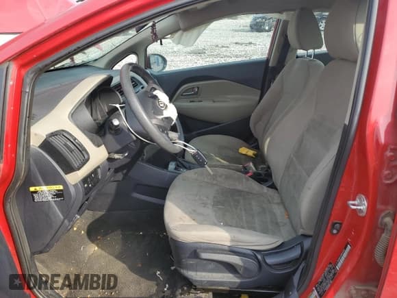 ✅ 2014 Kia Rio LX • VIN: KNADM4A30E6407114 • Lot: 82111915. Wystawiony na Copart z przebiegiem 129 005 mil. Bezpłatny archiwum sprzedaży aukcyjnych z USA i szczegółowy raport historii pojazdu na DreamBid. Zdjęcie 7.