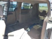 ✅ 2015 Chrysler Town & Country Touring • VIN: 2C4RC1BG1FR697899 • Lot: 39444459. Wystawiony na IAAI z przebiegiem 199 690 mil. Bezpłatny archiwum sprzedaży aukcyjnych z USA i szczegółowy raport historii pojazdu na DreamBid. Zdjęcie 6.