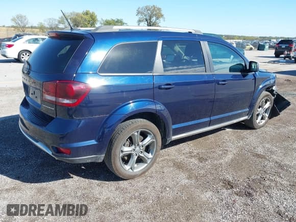 ✅ 2017 Dodge Journey Crossroad Plus • VIN: 3C4PDDGG7HT575661 • Лот: 43388783. Опубликован ранее на IAAI с пробегом 91 885 миль. Бесплатный доступ к архиву аукционных продаж из США и подробный отчёт об истории автомобиля на DreamBid. Изображение 4.