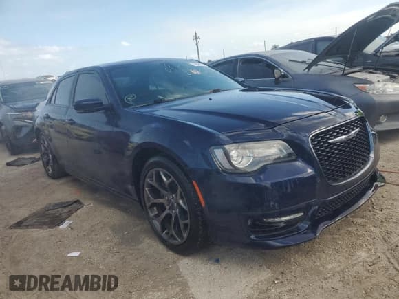 ✅ 2017 Chrysler 300 S Alloy Edition • VIN: 2C3CCABT3HH526748 • Lot: 74824434. Listed on Copart with 77,405 mi. Free auction sales archive from the USA and detailed vehicle history report at DreamBid. Image 4.