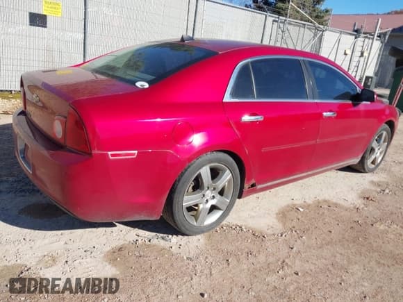 ✅ 2012 Chevrolet Malibu 1LT • VIN: 1G1ZC5E09CF238153 • Lot: 43586193. Listed on IAAI with 188,234 mi. Free auction sales archive from the USA and detailed vehicle history report at DreamBid. Image 4.