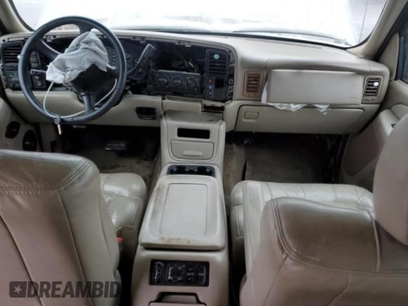 ✅ 2002 Chevrolet Suburban Z71 • VIN: 3GNFK16Z72G232892 • Лот: 44151705. Опубликован ранее на Copart с пробегом Не указан. Бесплатный доступ к архиву аукционных продаж из США и подробный отчёт об истории автомобиля на DreamBid. Изображение 8.