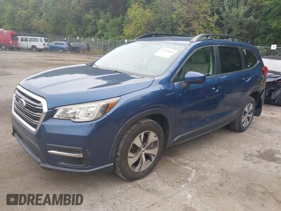 ✅ 2019 Subaru Ascent Premium • VIN: 4S4WMACD3K3454775 • Lot: 43334851. Listed on IAAI with 79,178 mi. Free auction sales archive from the USA and detailed vehicle history report at DreamBid. Image 17.