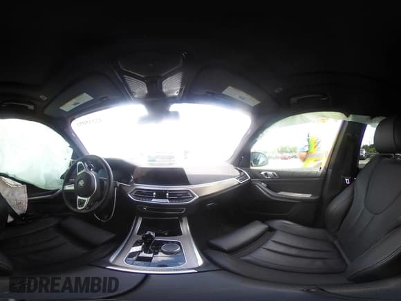 ✅ 2022 BMW X5 xDrive40i • VIN: 5UXCR6C05N9M48558 • Lot: 42235091. Listed on IAAI with Not provided. Free auction sales archive from the USA and detailed vehicle history report at DreamBid. Image 18.