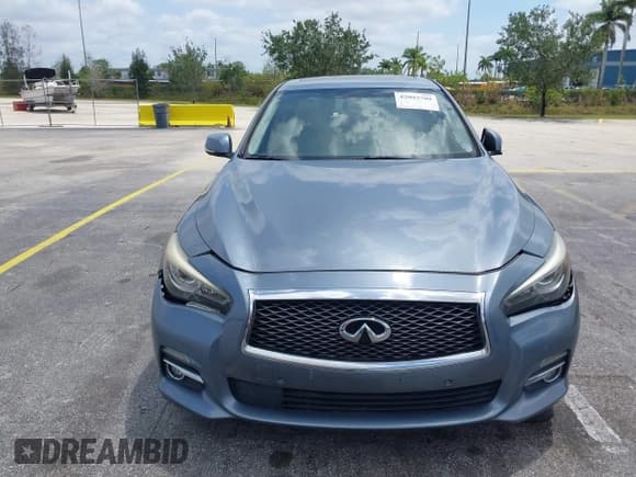 ✅ 2016 Infiniti Q50 Premium • VIN: JN1EV7AR3GM345977 • Lot: 42093709. Wystawiony na IAAI z przebiegiem 85 405 mil. Bezpłatny archiwum sprzedaży aukcyjnych z USA i szczegółowy raport historii pojazdu na DreamBid. Zdjęcie 6.