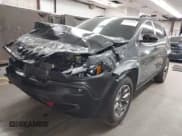 ✅ 2022 Jeep Cherokee Trailhawk • VIN: 1C4PJMBX2ND500576 • Лот: 42928098. Опубликован ранее на IAAI с пробегом 47 162 миль. Бесплатный доступ к архиву аукционных продаж из США и подробный отчёт об истории автомобиля на DreamBid. Изображение 17.